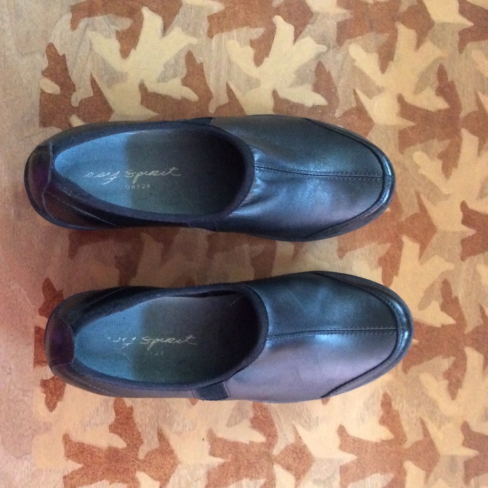 Ladies Casual Shoes